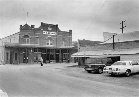 A brief introduction to the history of New Braunfels.